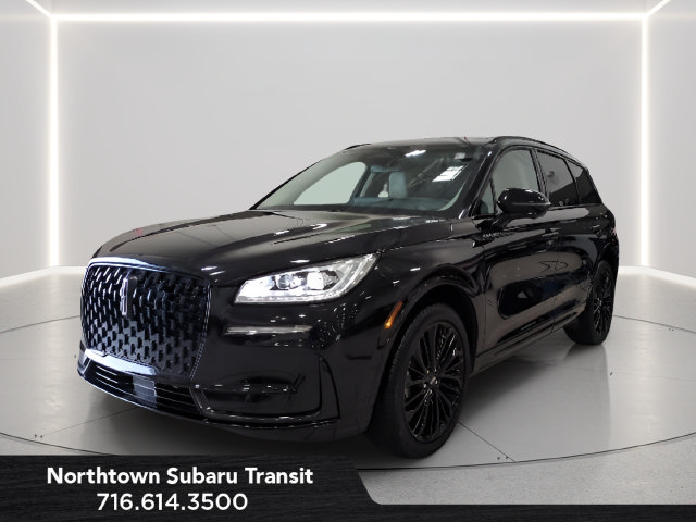 Used 2025 Lincoln Corsair Reserve w/ Equipment Group 202A AWD/4WD image 1