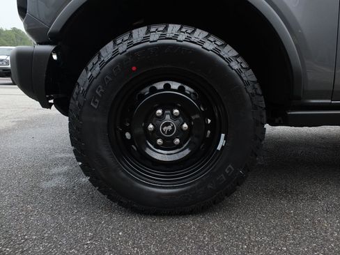 New 2026 Ford Bronco Big Bend w/ Black Diamond Package AWD/4WD image 9