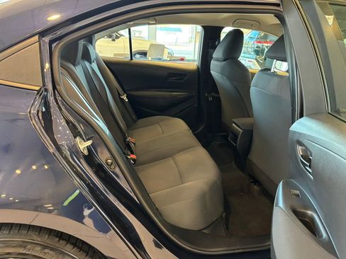 Used 2022 Toyota Corolla LE image 27