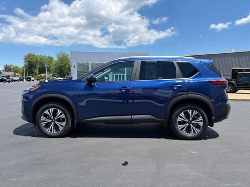 Used 2023 Nissan Rogue SV w/ SV Premium B Package AWD/4WD image 4