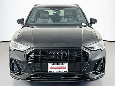 Used 2023 Audi Q3 2.0T Premium Plus w/ Premium Plus Package AWD/4WD image 2
