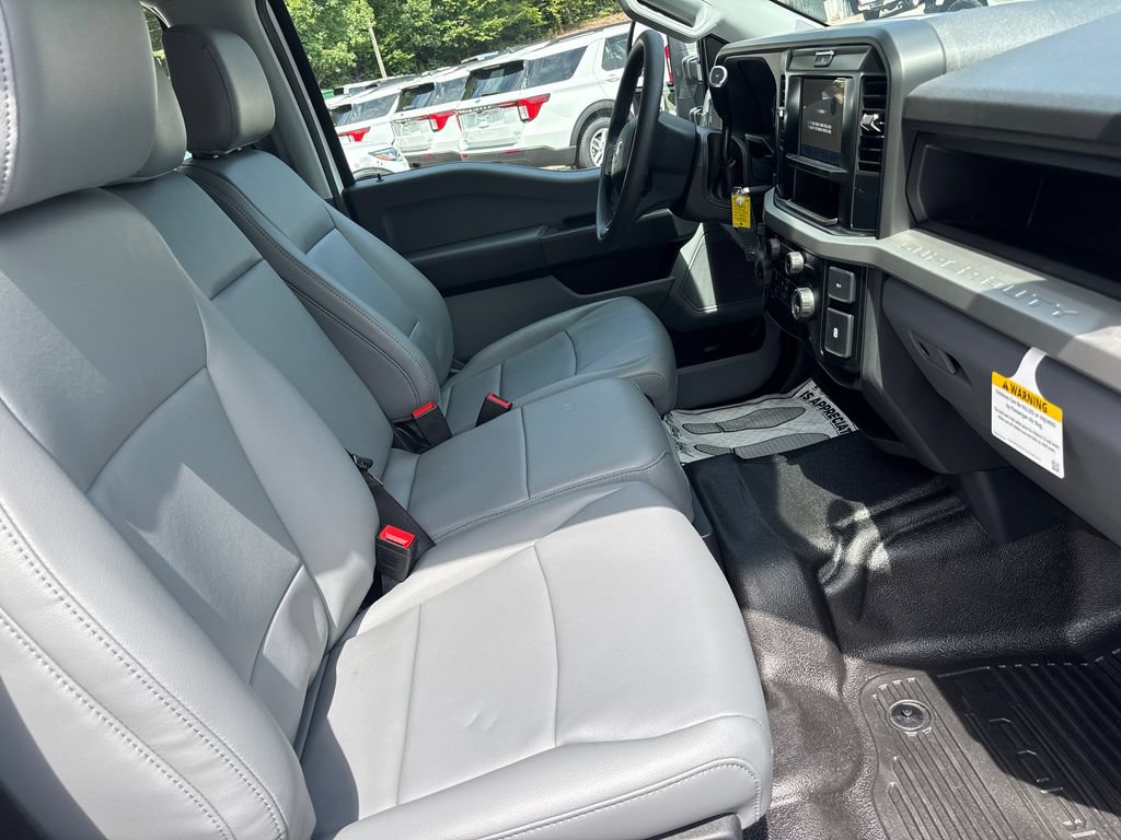 New 2026 Ford F350 XL AWD/4WD image 12