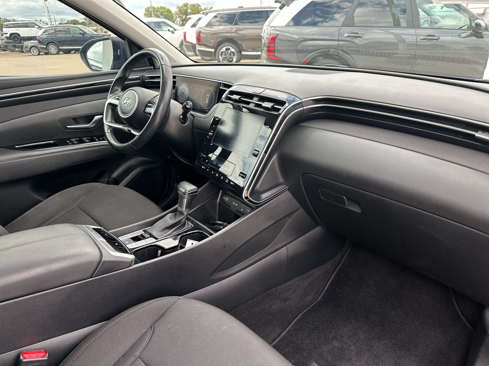 Used 2022 Hyundai Tucson SEL w/ Convenience Package AWD/4WD image 6