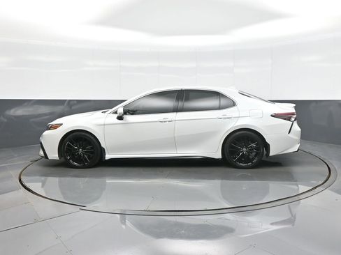 Certified 2022 Toyota Camry XSE image 4