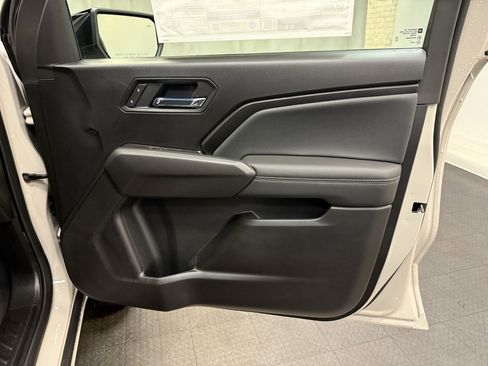 New 2026 GMC Canyon Elevation w/ Convenience Package image 16