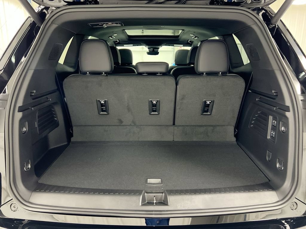 New 2026 Buick Enclave Sport Touring w/ Power Package FWD image 26