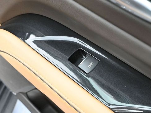 Used 2021 Cadillac Escalade Sport AWD/4WD image 57