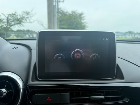 Used 2017 FIAT 124 Spider Lusso RWD image 14