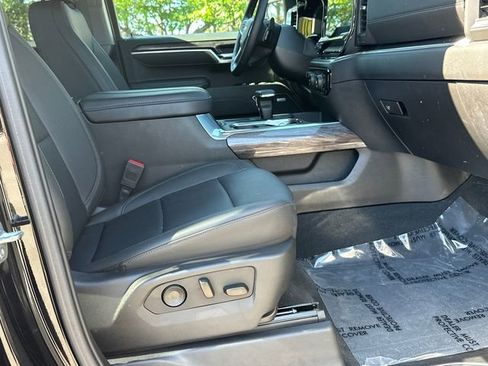 Used 2025 Chevrolet Silverado 1500 LTZ w/ LTZ Premium Package AWD/4WD image 13