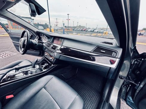 Used 2015 BMW 528i xDrive Sedan image 35