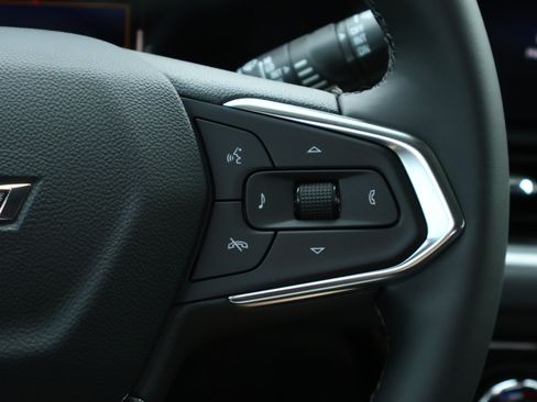 New 2026 Chevrolet TrailBlazer LT w/ Convenience Package FWD image 14