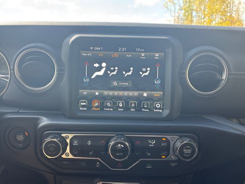 Used 2021 Jeep Wrangler Unlimited Sahara w/ Cold Weather Group image 42