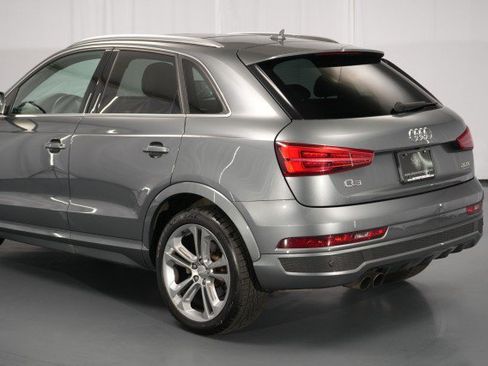 Used 2016 Audi Q3 2.0T Prestige w/ Prestige Package AWD/4WD image 18
