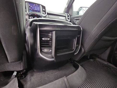 Used 2022 RAM 1500 Big Horn AWD/4WD image 34