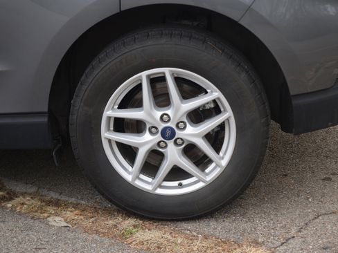 Used 2022 Ford Edge SEL w/ Convenience Package image 26