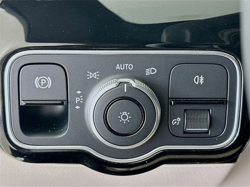 Used 2026 Mercedes-Benz CLA 250 image 10