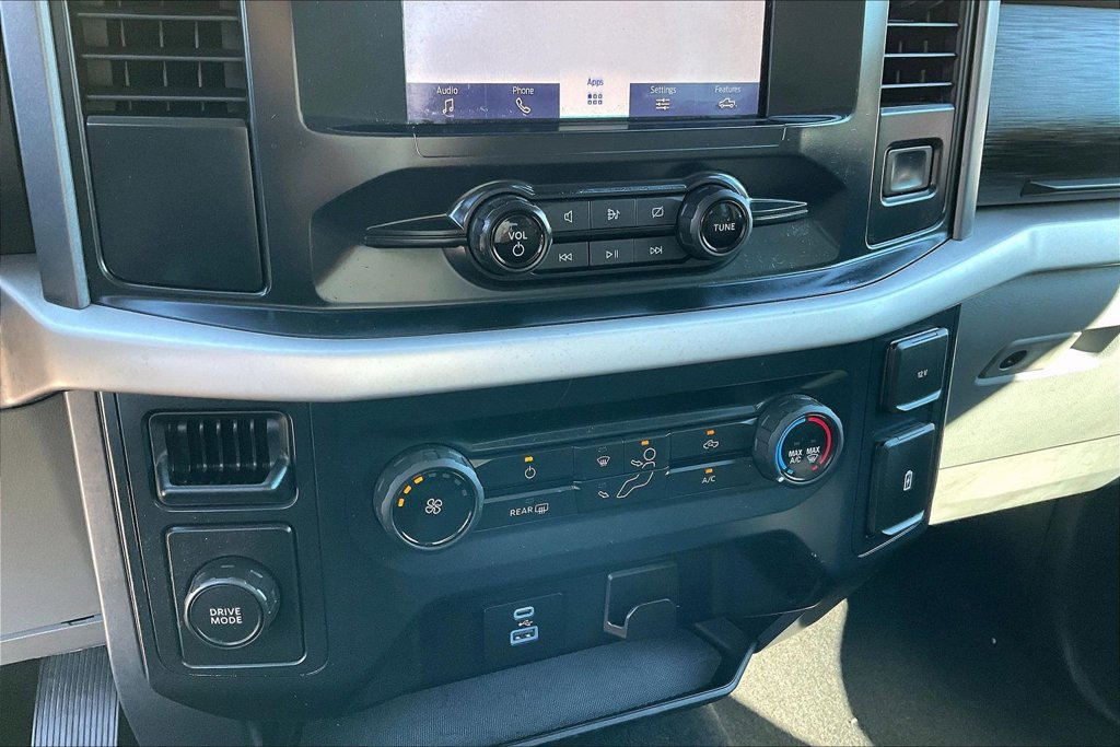 Used 2023 Ford F150 XLT RWD image 32