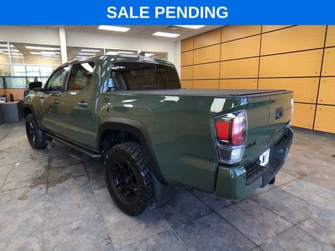 Used 2020 Toyota Tacoma TRD Pro AWD/4WD image 5