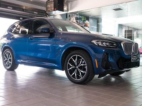 Used 2022 BMW X3 xDrive30i w/ M Sport Package 2 AWD/4WD image 1