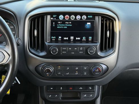 Used 2018 Chevrolet Colorado Z71 w/ Z71 Midnight Edition image 15