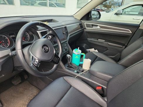 Used 2018 Volkswagen Atlas SE image 4