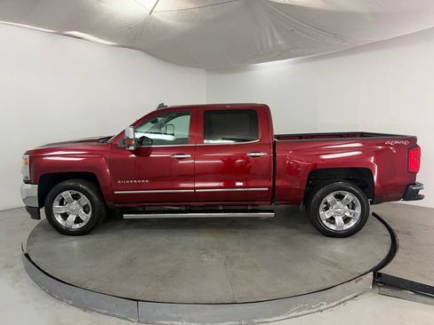Used 2017 Chevrolet Silverado 1500 LTZ w/ LTZ Plus Package AWD/4WD image 4