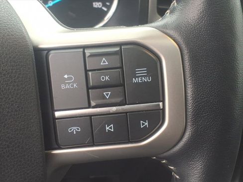 Used 2023 Ford Expedition Max XLT image 20