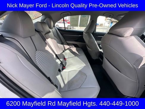 Used 2023 Toyota Camry SE image 30