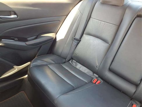 Used 2023 Nissan Altima 2.5 SR w/ SR Premium Package FWD image 16