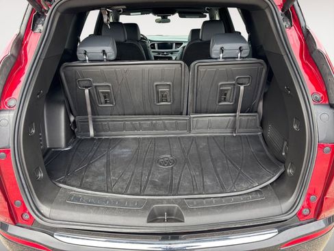 Used 2024 Buick Enclave Essence w/ Sport Touring Edition FWD image 5