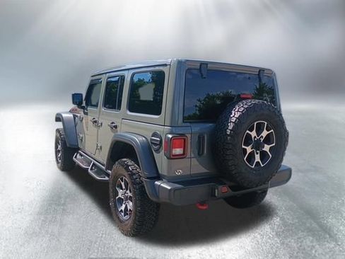 Used 2022 Jeep Wrangler Unlimited Rubicon w/ Cold Weather Group AWD/4WD image 3