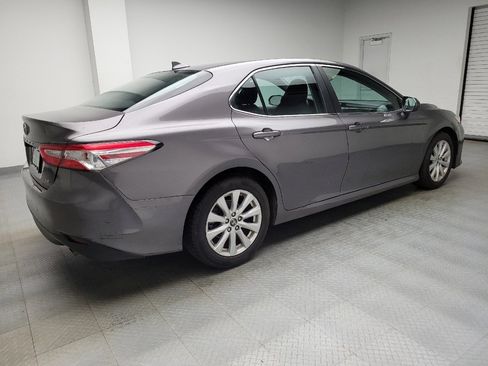 Used 2019 Toyota Camry LE FWD image 10