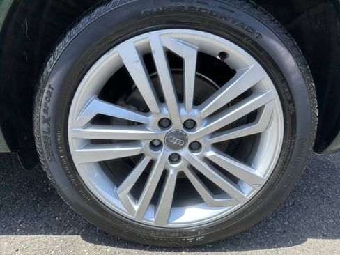 Used 2019 Audi Q5 2.0T Premium Plus w/ Premium Plus Package AWD/4WD image 19