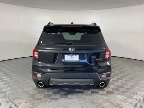Certified 2023 Honda Passport TrailSport image 15