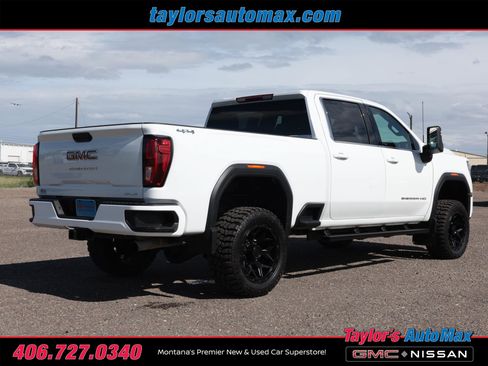 Used 2024 GMC Sierra 2500 SLE w/ SLE Value Package AWD/4WD image 4