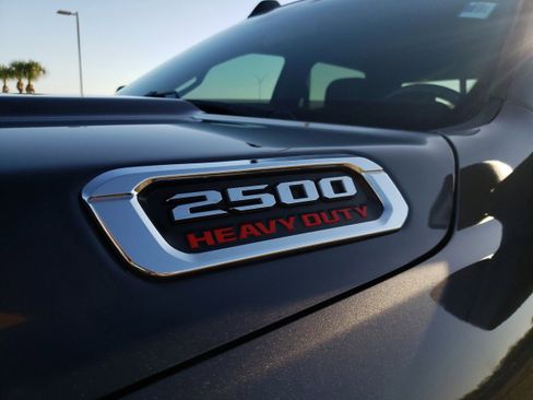 Used 2024 RAM 2500 Tradesman w/ Chrome Appearance Group image 10