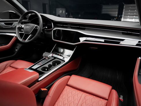 Used 2024 Audi S6 Premium Plus w/ Premium Plus Package image 59