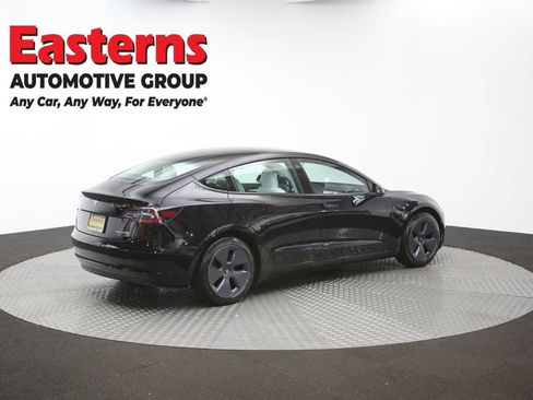 Used 2022 Tesla Model 3 Long Range AWD/4WD image 38