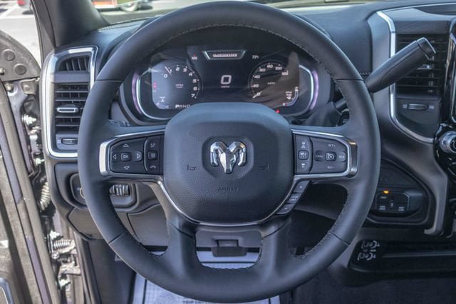 Used 2026 RAM 2500 Laramie AWD/4WD image 16