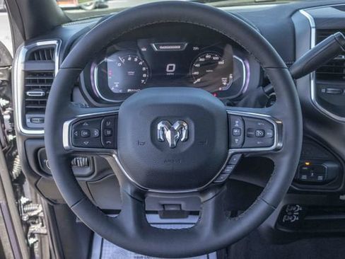 Used 2026 RAM 2500 Laramie AWD/4WD image 16