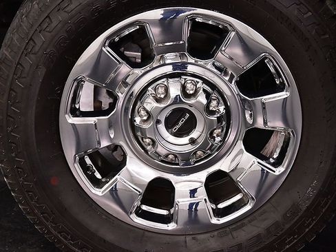 Used 2025 Ford F250 King Ranch w/ Chrome Package AWD/4WD image 9
