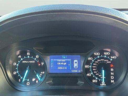 Used 2013 Ford Explorer 4WD w/ Class III Trailer Tow Pkg image 15