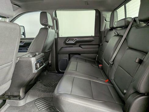 Certified 2024 Chevrolet Silverado 2500 LTZ w/ LTZ Plus Package image 32