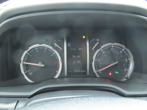 Used 2020 Toyota 4Runner Nightshade AWD/4WD image 28