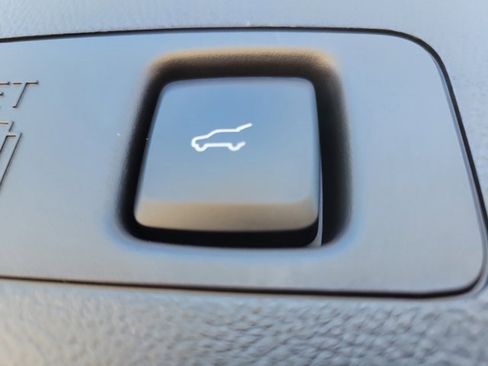 Certified 2023 Lincoln Corsair Reserve w/ Jet Appearance Package image 13