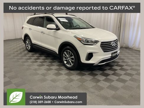Used 2019 Hyundai Santa Fe XL SE FWD image 1