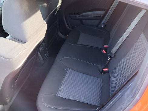 Used 2022 Dodge Charger R/T w/ Blacktop Package image 17