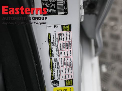 Used 2022 Toyota Corolla LE image 33