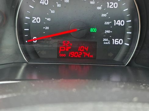 Used 2014 Kia Sorento LX image 21