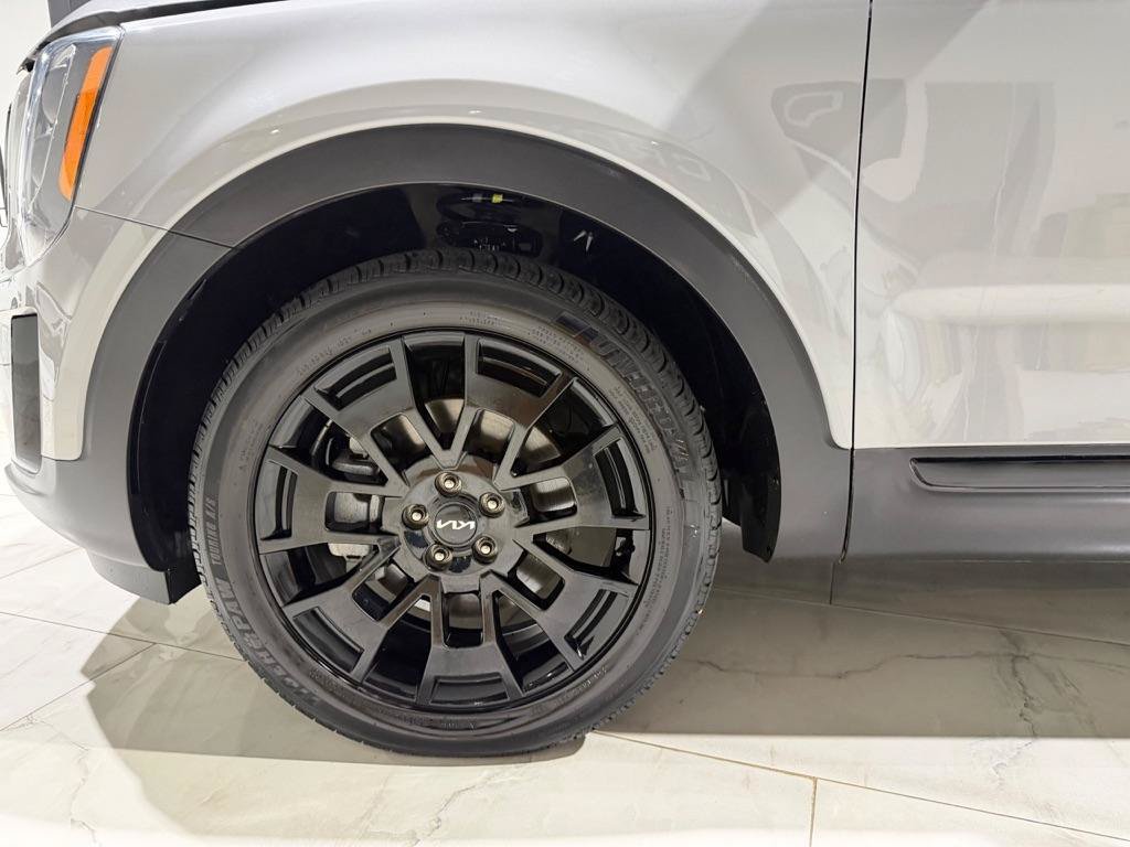 Used 2022 Kia Telluride EX w/ EX Premium Package AWD/4WD image 5